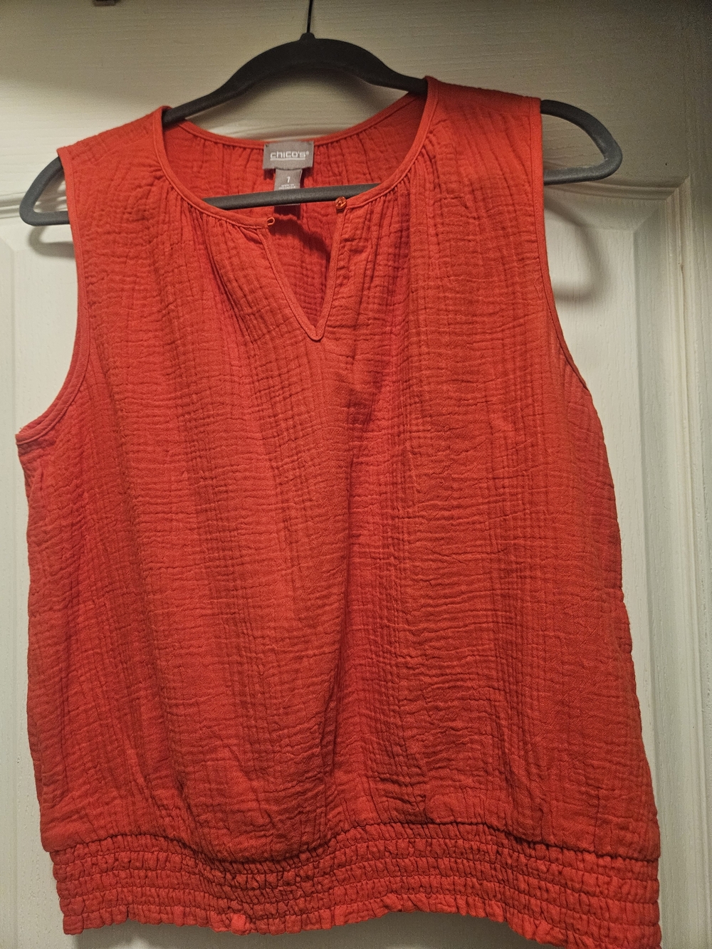 Chico's Red Sleeveless Textured Tank Top